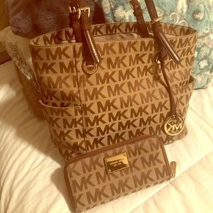 Mk purse &wallet